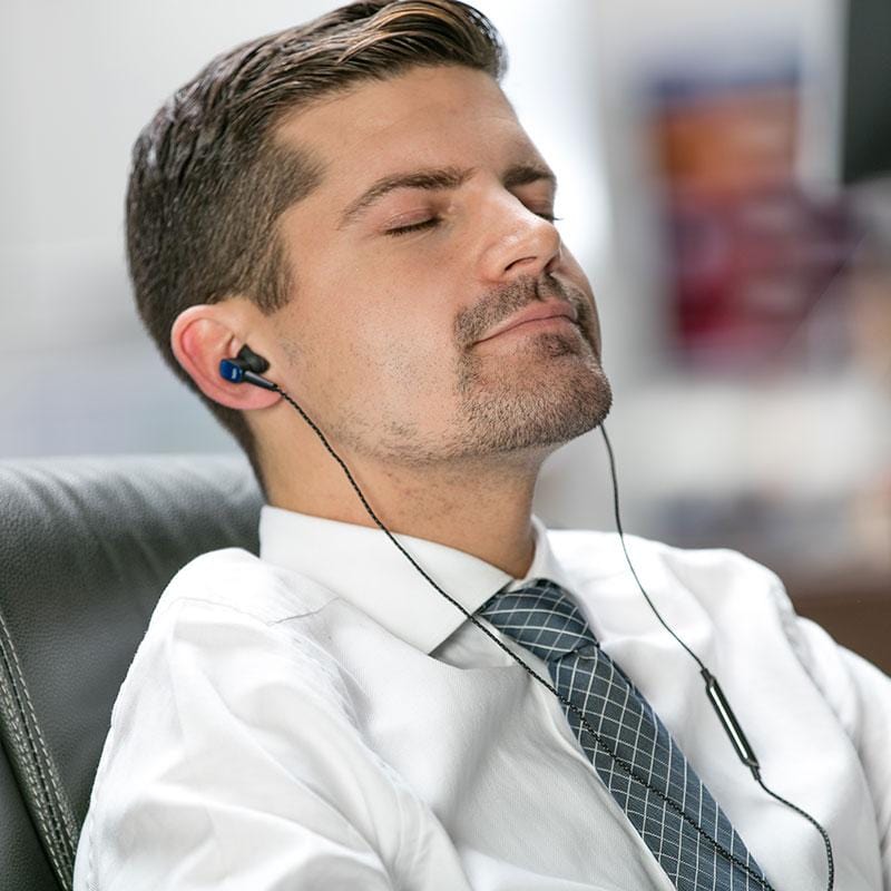 Kalm Pro Premium Noise-Canceling Headphones