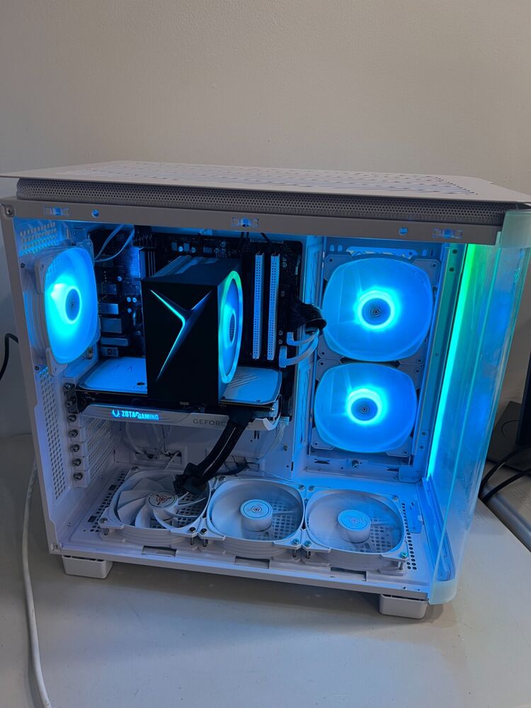 Skytech Elite Gaming PC - AMD Ryzen 7 7700, 3.8GHz, 16GB DDR5, 1TB SSD, RTX4070 Super