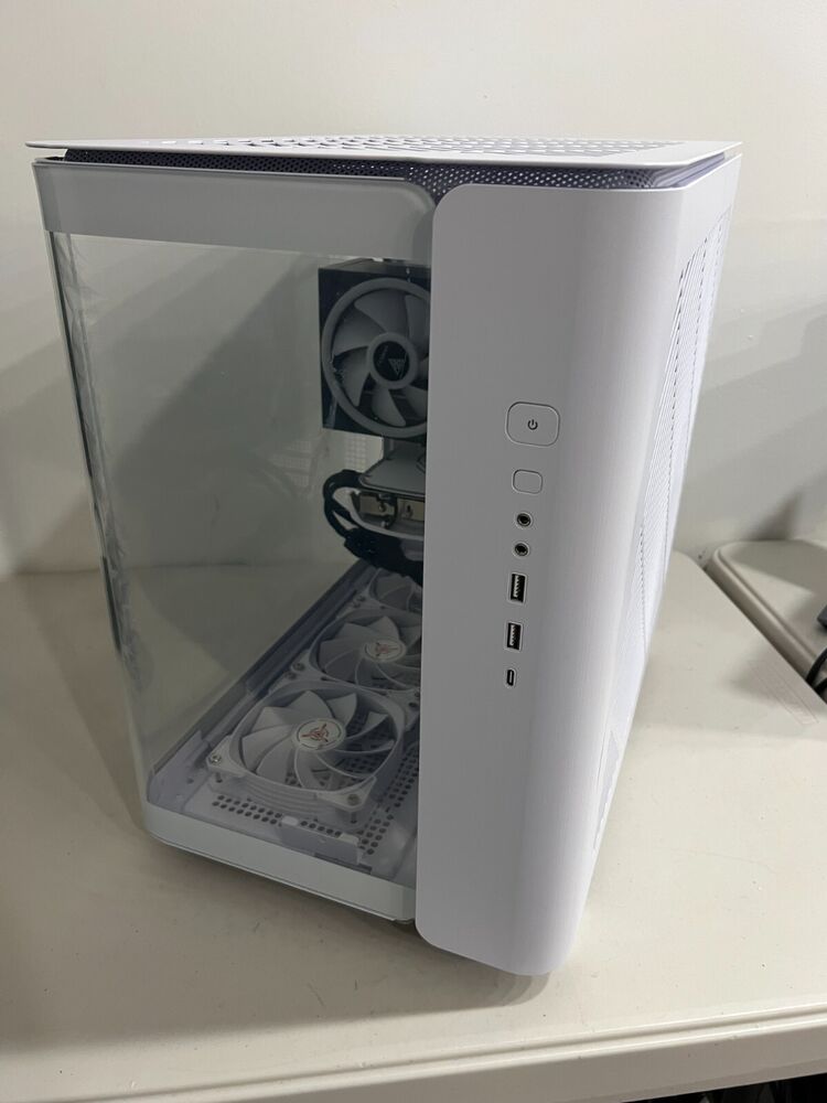 Skytech Elite Gaming PC - AMD Ryzen 7 7700, 3.8GHz, 16GB DDR5, 1TB SSD, RTX4070 Super