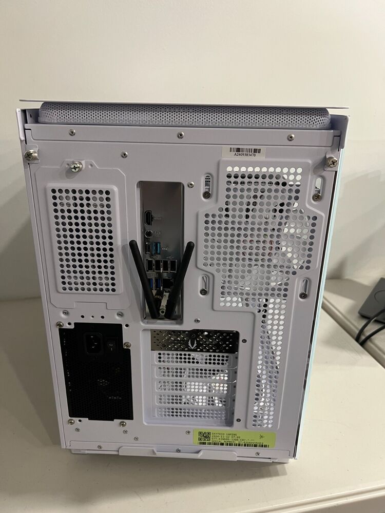 Skytech Elite Gaming PC - AMD Ryzen 7 7700, 3.8GHz, 16GB DDR5, 1TB SSD, RTX4070 Super