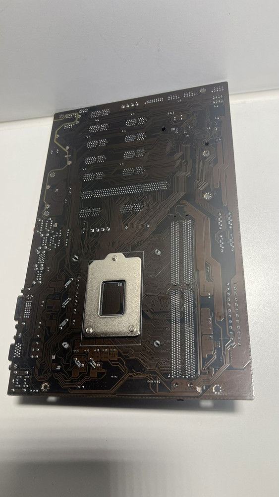 B250 BTC-12P Mining Rig Bundle with Optimized CPU and Efficient Cooler