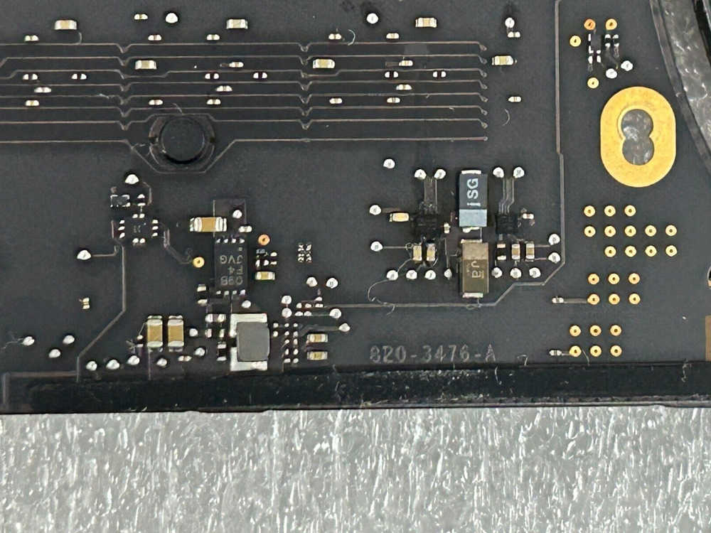 Apple MacBook Pro 13" A1502 Logic Board 2013/2014 with 2.4GHz i5, 8GB RAM