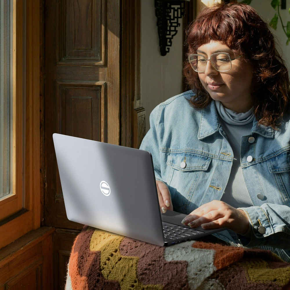 SGIN 17.3" Dual Core Laptop with 4GB RAM, 128GB SSD