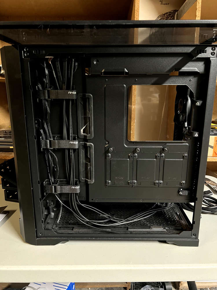Antec Performance 1 FT Dual Glass E-ATX Tower - Style & Performance