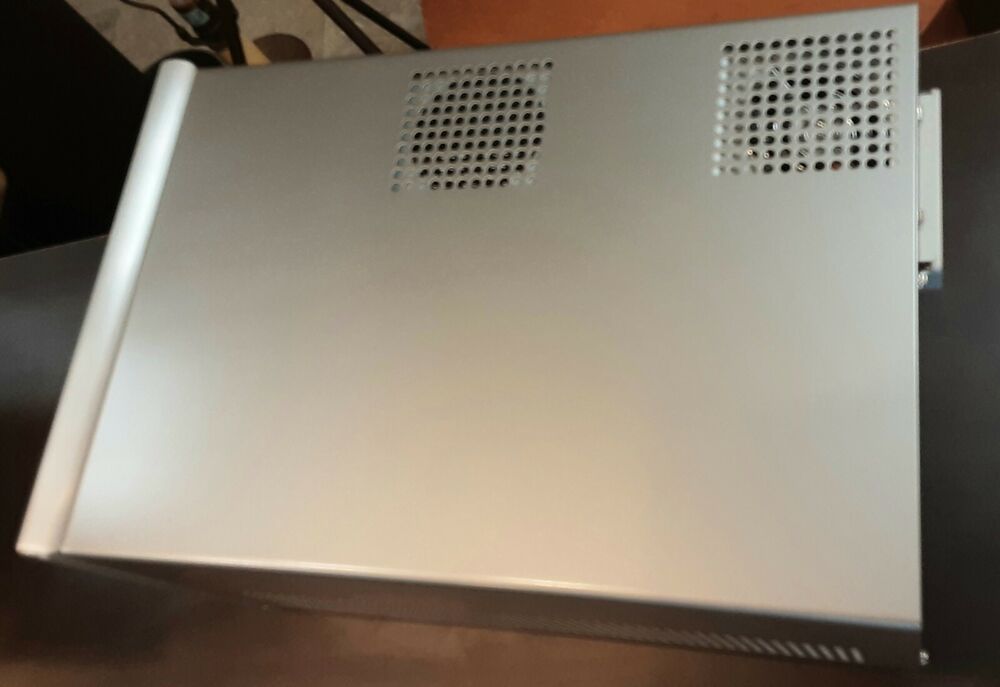 SilverStone Sugo Series SST-SG01S-F Aluminum Mini-ITX Tower Case
