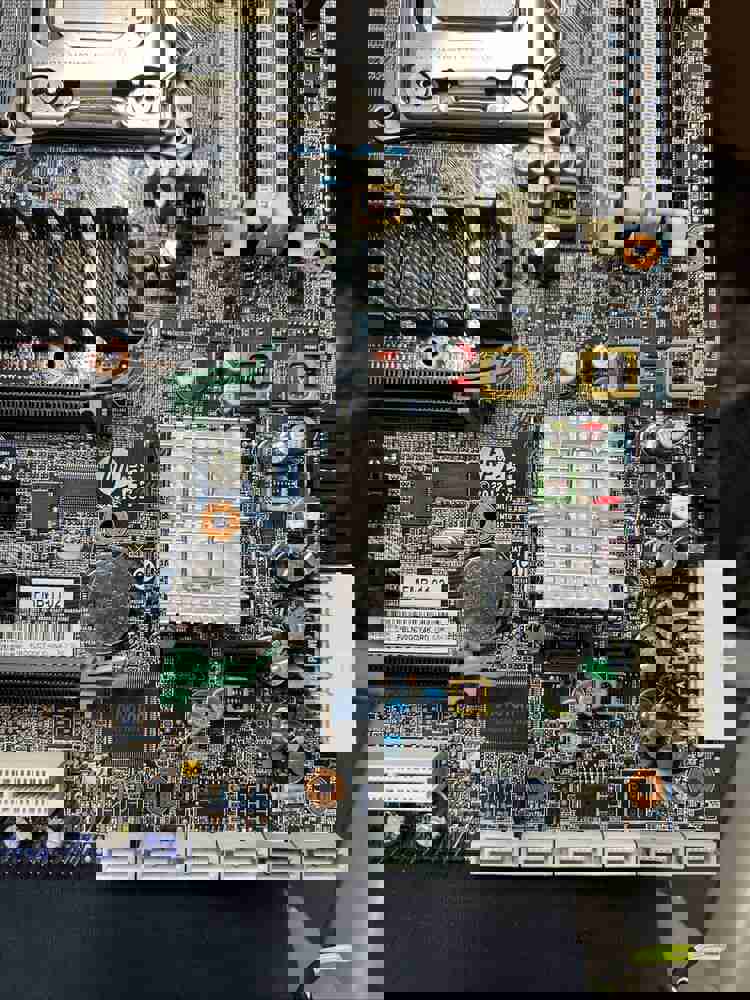 HP Z620 Workstation Motherboard with CPU - High-Performance Computing Solution