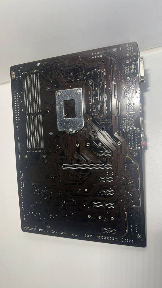 GIGABYTE B365 HD3 Intel Motherboard Bundle with CPU, Cooler, and NGFF