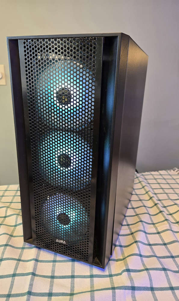 Powerhouse Gaming Rig with Intel i7, GTX 1050Ti, 16GB RAM, 500GB SSD