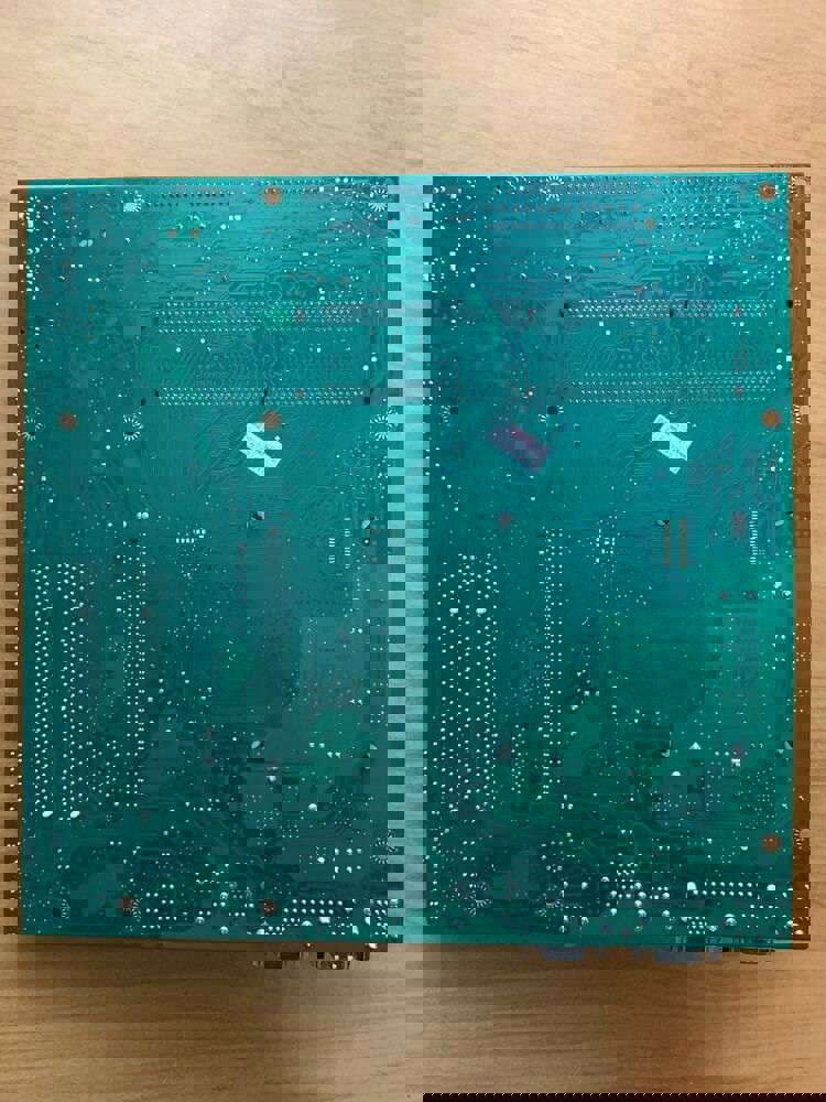 Intel D946GZIS Motherboard with LGA775 Socket - Tested and Reliable