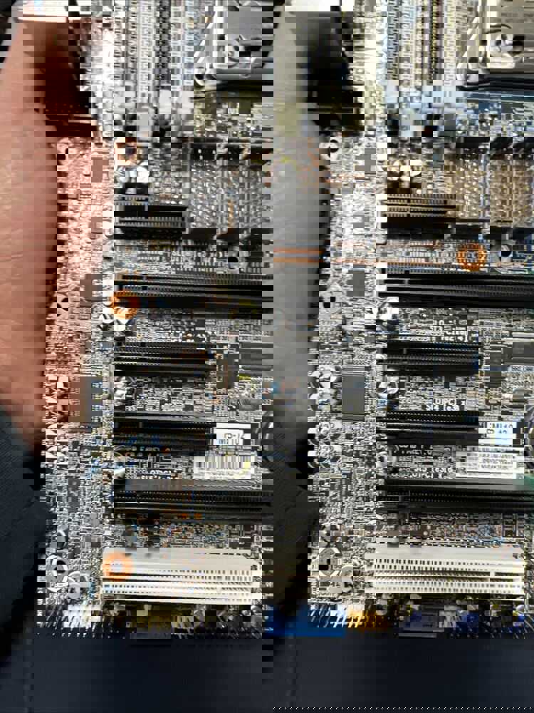 HP Z620 Workstation Motherboard with CPU - High-Performance Computing Solution