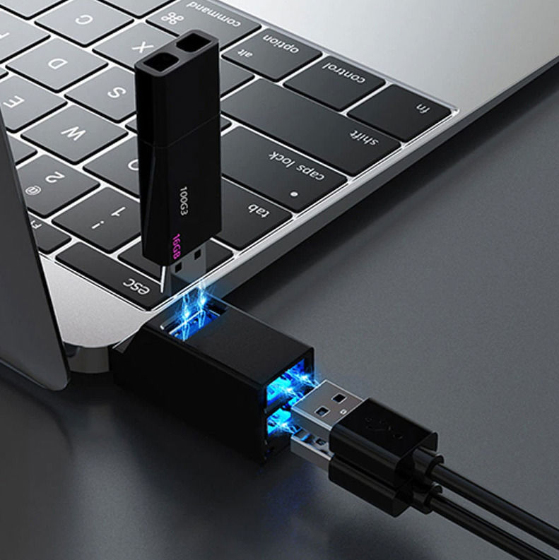 3 Port USB 3.0 Hub - High-Speed Data Transfer for Multiple Devices