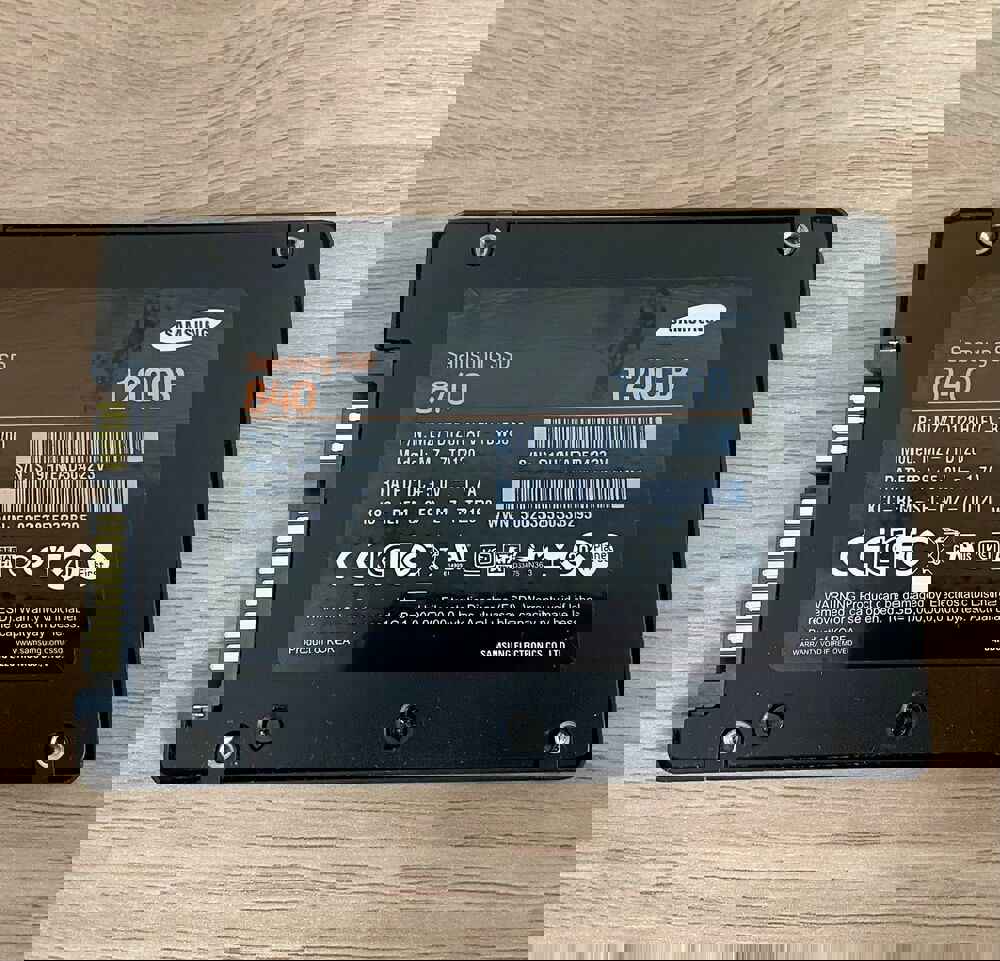 Samsung SSD EVO & PRO Series SATA Drives - High-Speed Storage Solutions