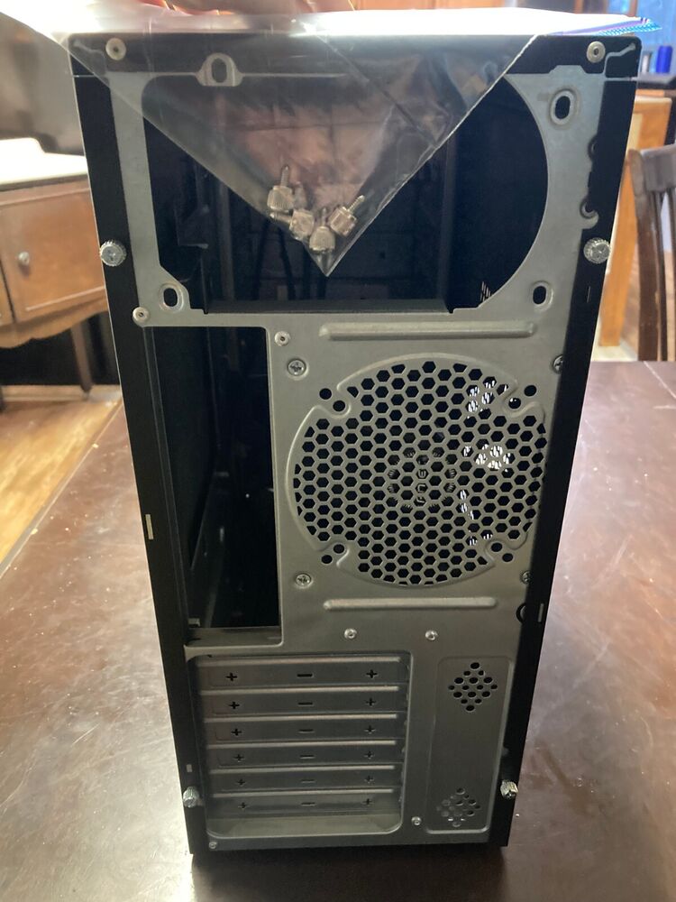 Antec VSK4000E-U3_US Mid Tower ATX PC Case - Black
