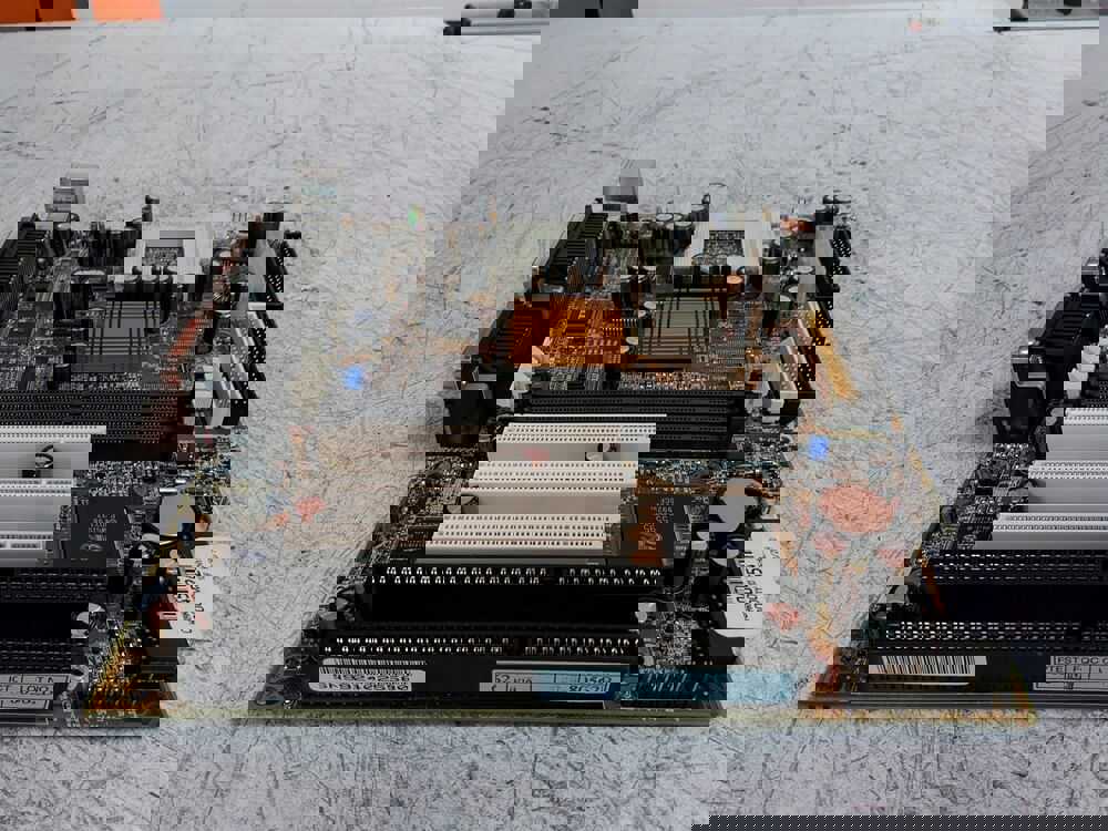Gigabyte GA-5SMM Socket 7 Motherboard - Customizable Desktop Upgrade