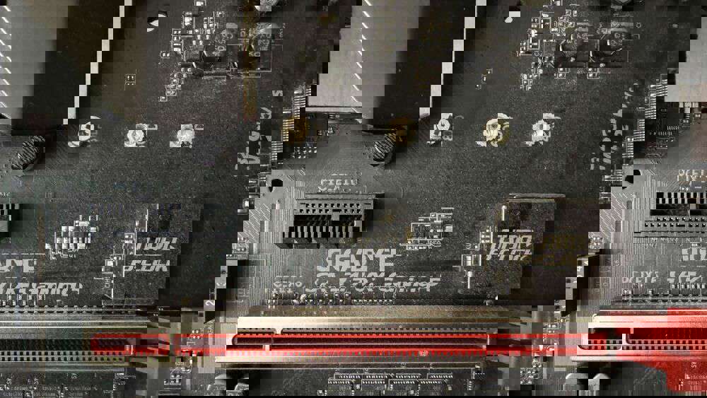 GIGABYTE GA-Z170X-GAMING 5 Motherboard with Intel G3900 CPU Bundle