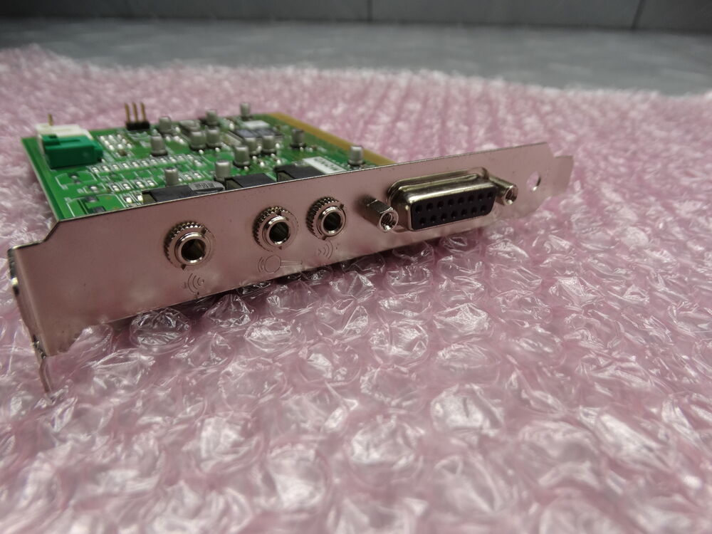 Enhanced Audio Quality with Diamond Multimedia Sonic Impact PCI Sound Card S100