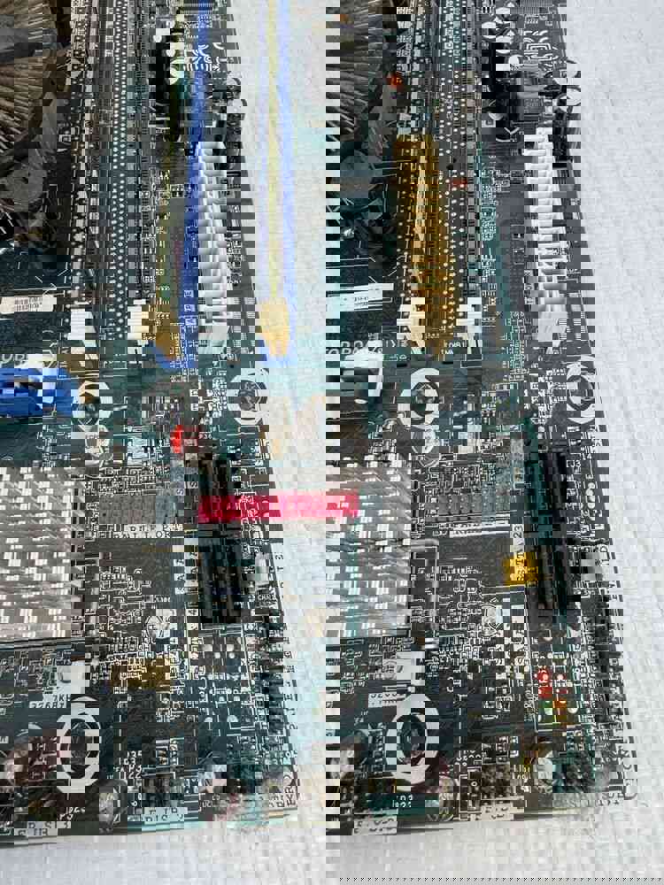 Intel DH55PJ H55 Express Chipset Motherboard with DDR3 RAM