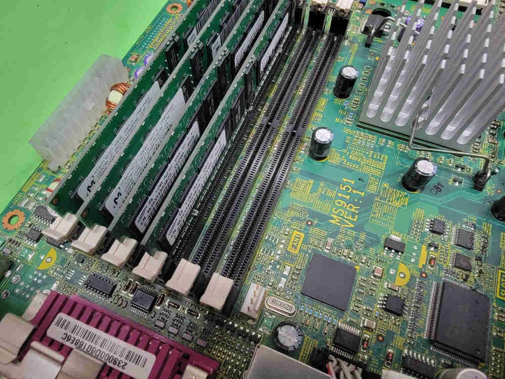 IBM FRU 26K8597 Xeon CPU Motherboard with 1.5GB RAM - High-Performance System Board