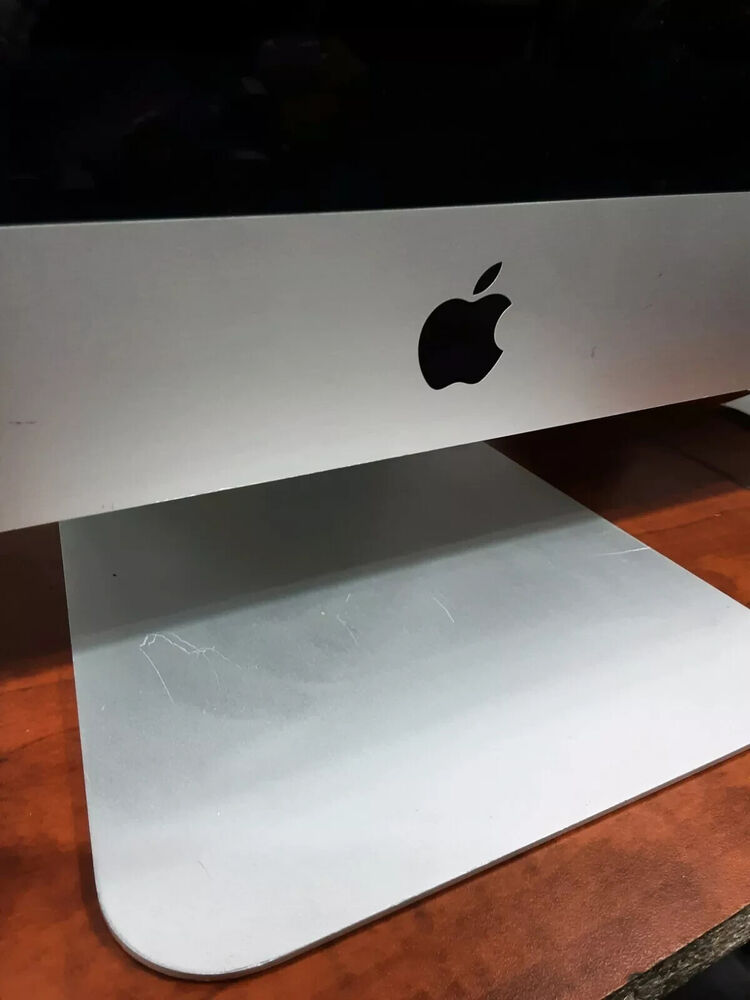 Apple iMac 24-inch All-in-One Desktop with Intel i5, 16GB RAM, 250GB SSD