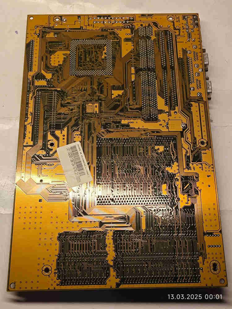 Vintage Gigabyte GA-586STX2 Motherboard Kit with CPU and RAM