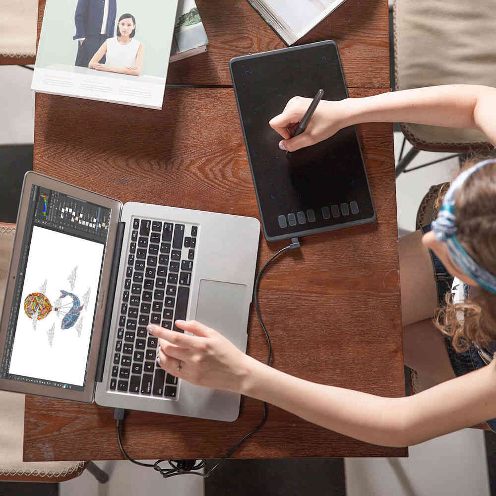Huion H950P Digital Art Tablet with 8192 Pressure Sensitivity