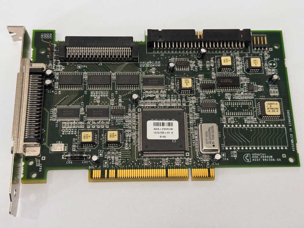 Adaptec AHA-2944UW PCI SCSI Card - Enhanced Storage and Data Transfer