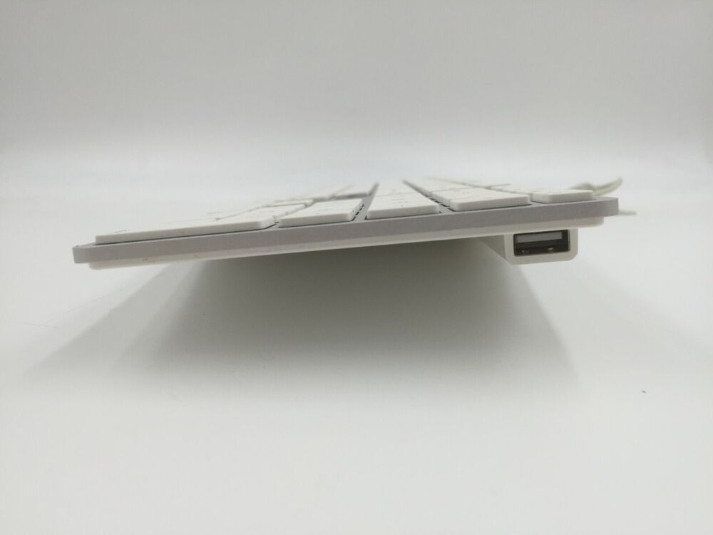 Apple A1243 Wired Mac Keyboard with Numeric Keypad - White