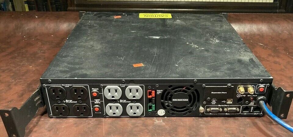 Middle Atlantic UPS-1000R - Premium Uninterruptible Power Supply