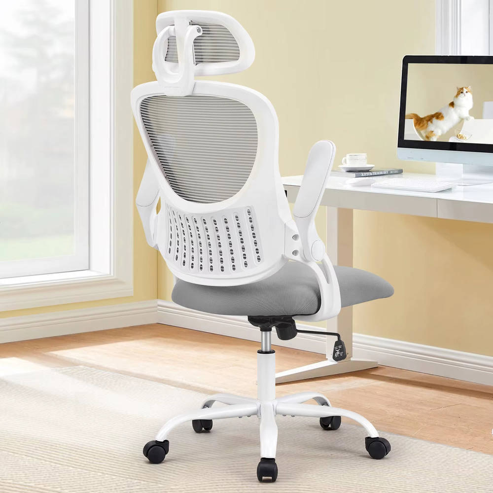 Ergonomic Breathable Mesh Office Chair with Adjustable Features