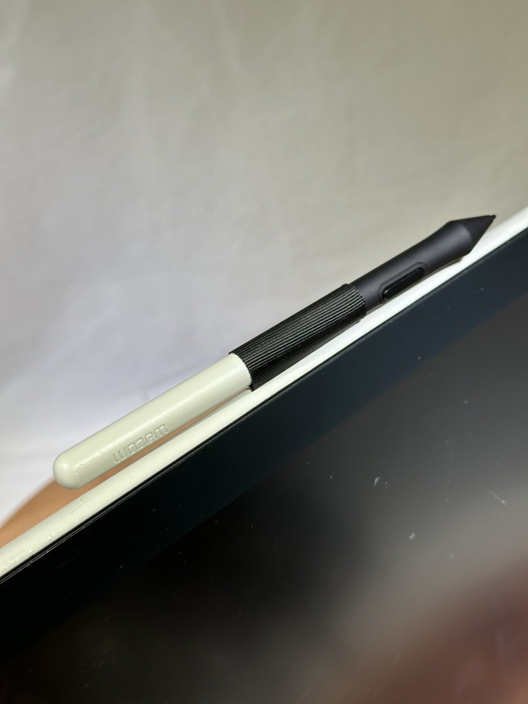 Wacom One 13.3" HD Digital Drawing Tablet - DTC133 Black