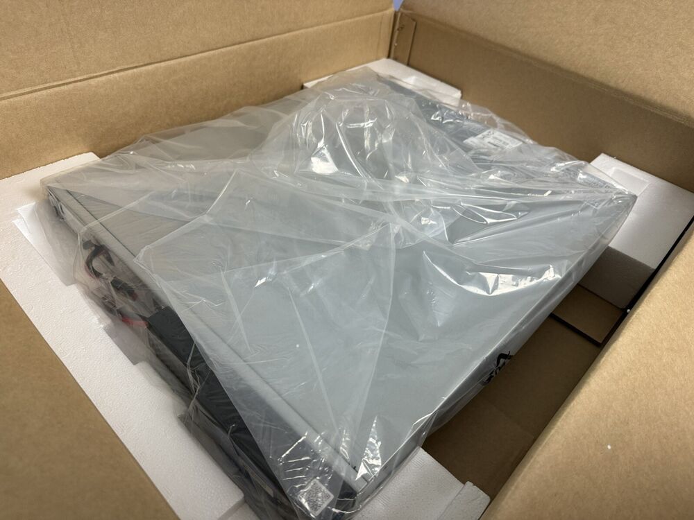 Eaton 5P1550GR UPS - Premium Power Backup for Essential Devices