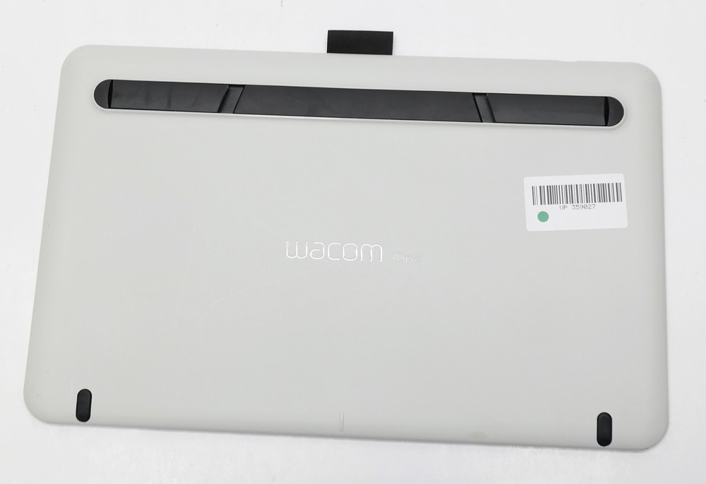 Wacom One DTC133W0A 13.3" Digital Drawing Tablet - Premium Art Experience