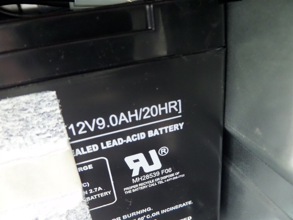 APC Smart-UPS C1500 Uninterruptible Power Supply
