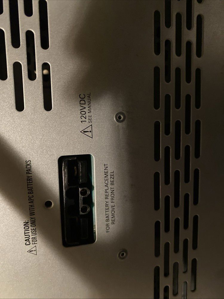 APC Smart-UPS X 120V External Battery Rack UPS SMX120BP