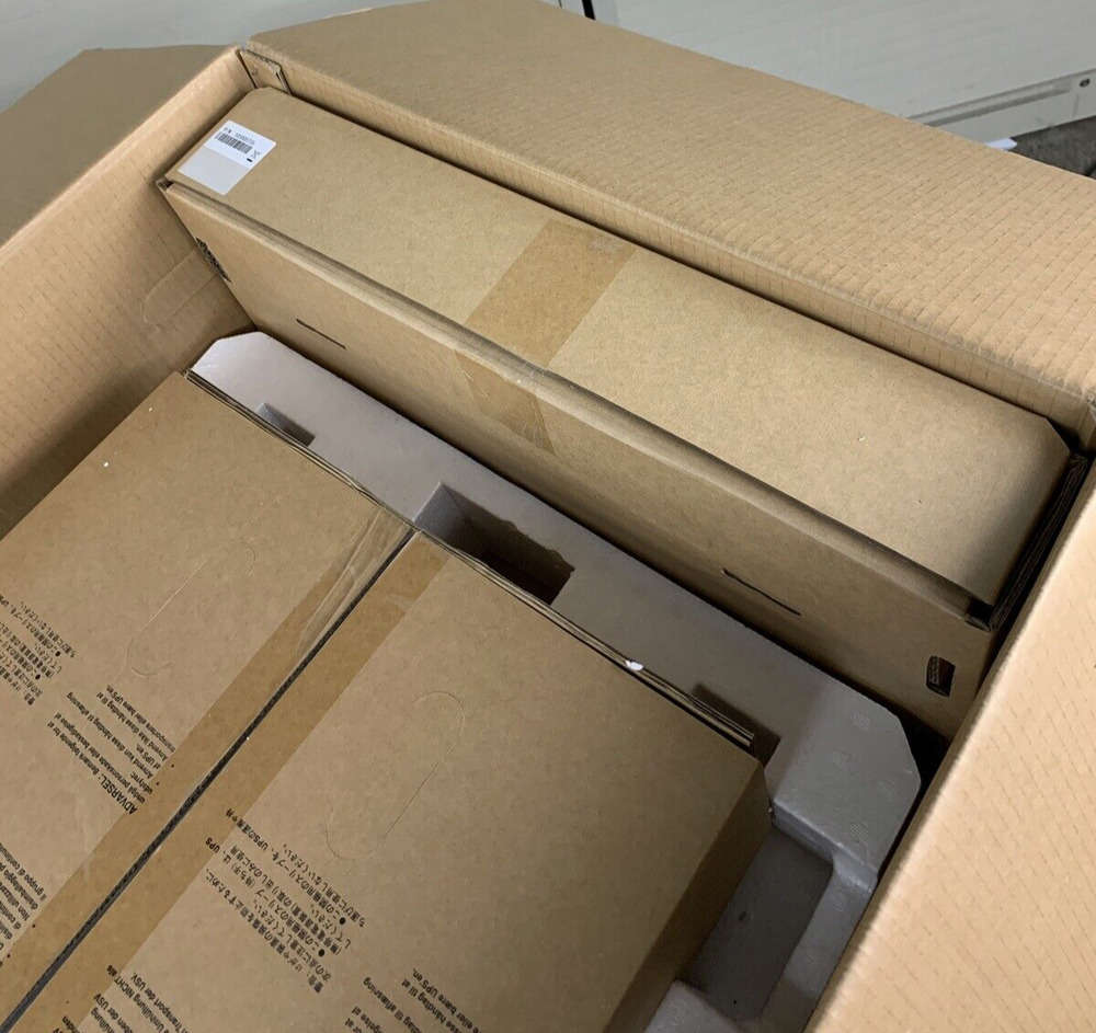 Eaton 103005747-6591 Extended Battery Module for Blade UPS