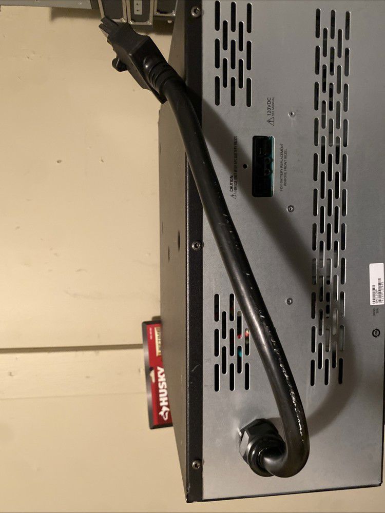 APC Smart-UPS X 120V External Battery Rack UPS SMX120BP