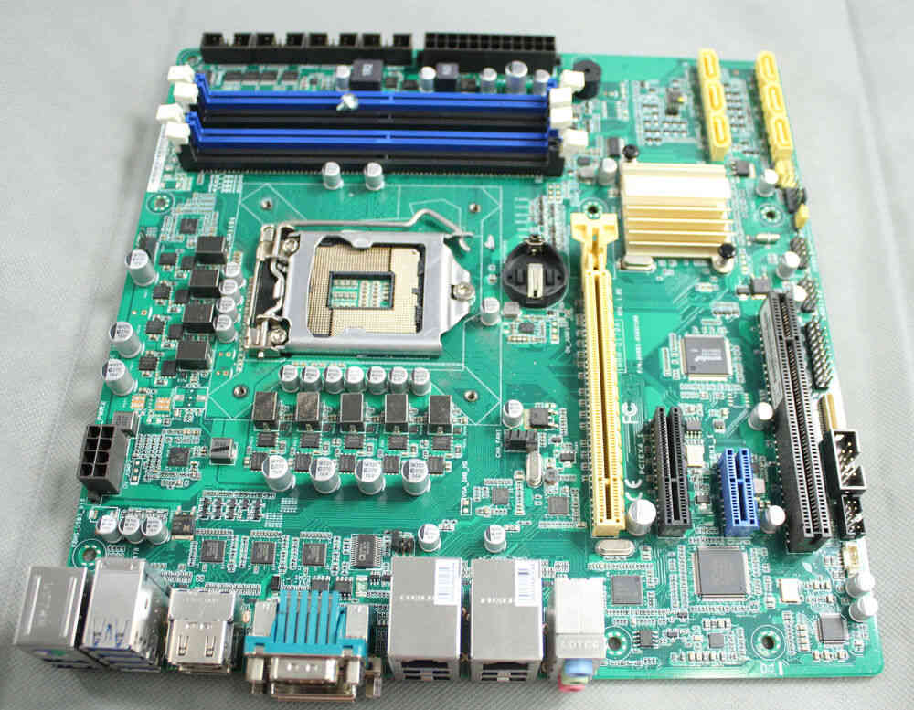 AAEON IMBM-Q170A MicroATX Motherboard with LGA 1151 Socket
