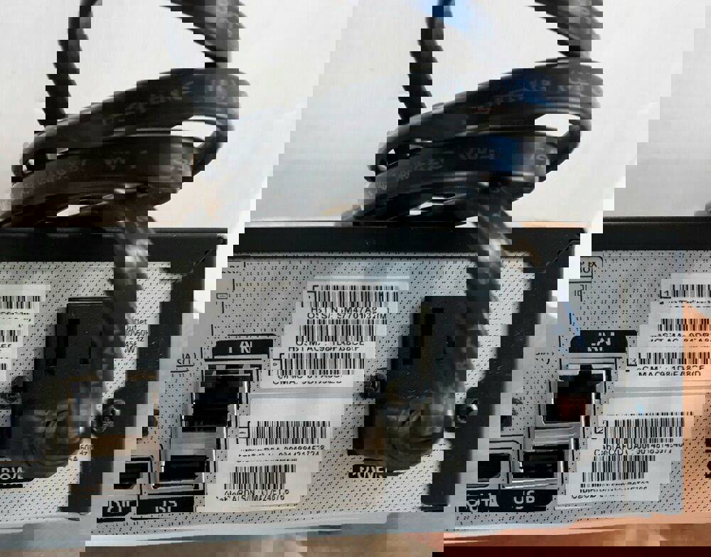 Samsung SMT-H3362 HD Set Top Box with HDMI and Home Network Connectivity