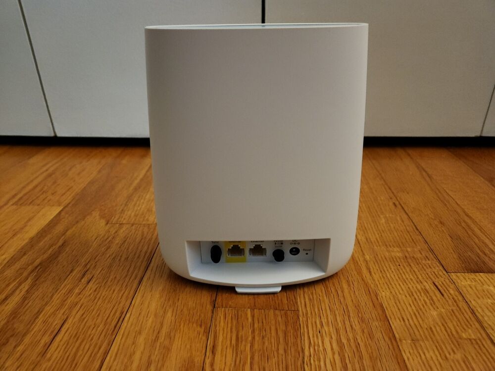 NETGEAR Orbi RBS20 Tri-band AC2200 Mesh WiFi Satellite