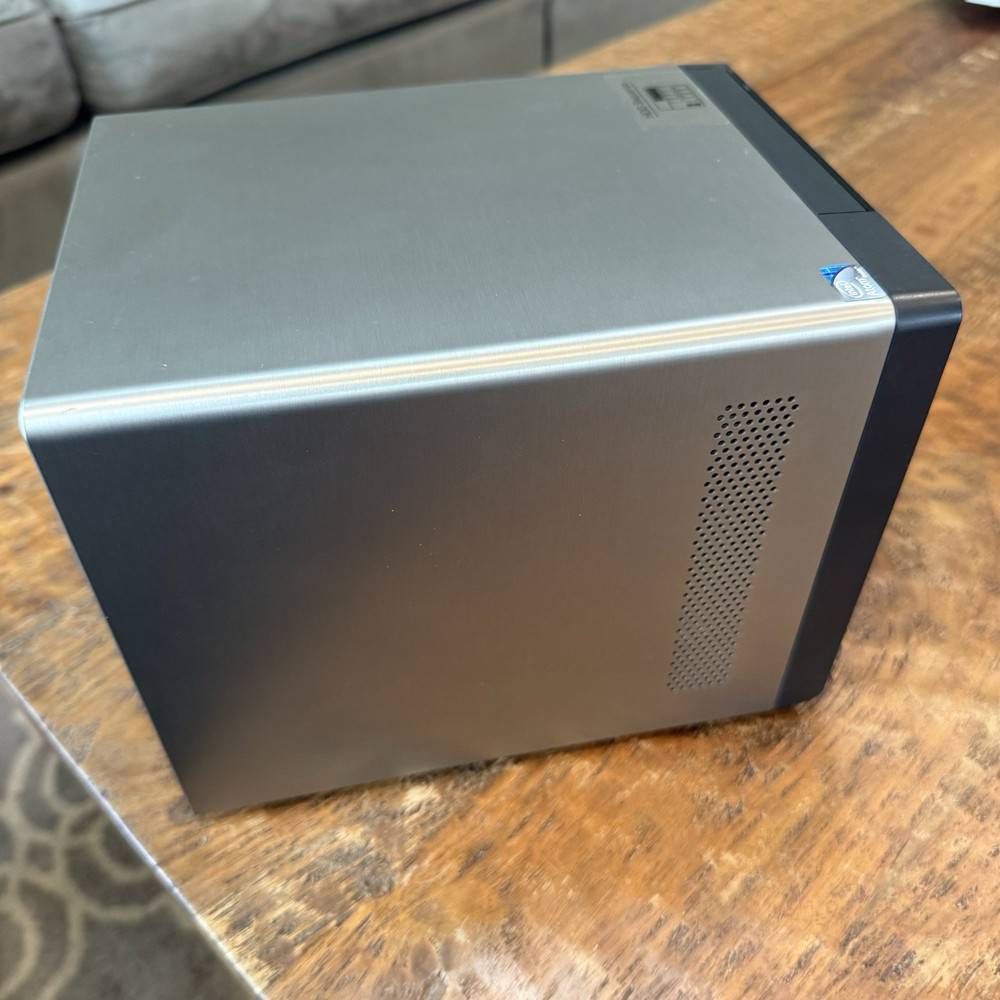QNAP TS-459 PRO II NAS Storage System