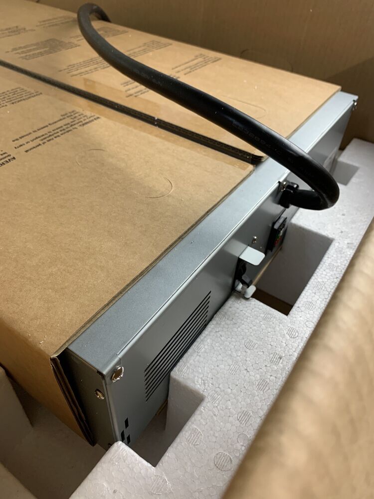 Eaton 103005747-6591 Extended Battery Module for Blade UPS