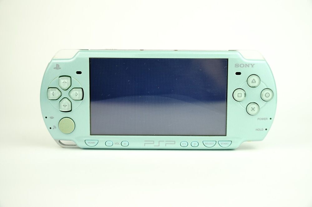Sony PlayStation PSP 1000/2000/3000 Console Bundle