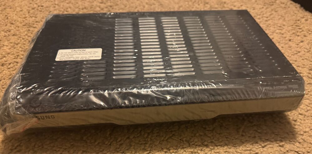 Samsung SMT-H3362 Digital Set-Top Box - Brand New HDMI Model