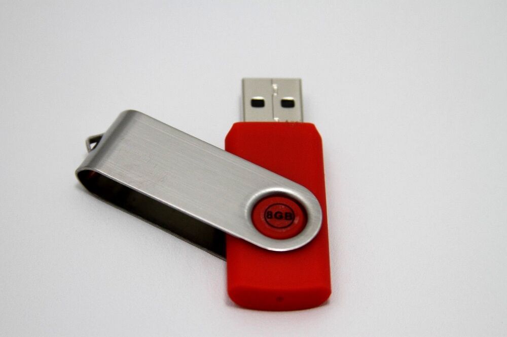 Swivel USB Flash Drive - High Capacity Storage Solution