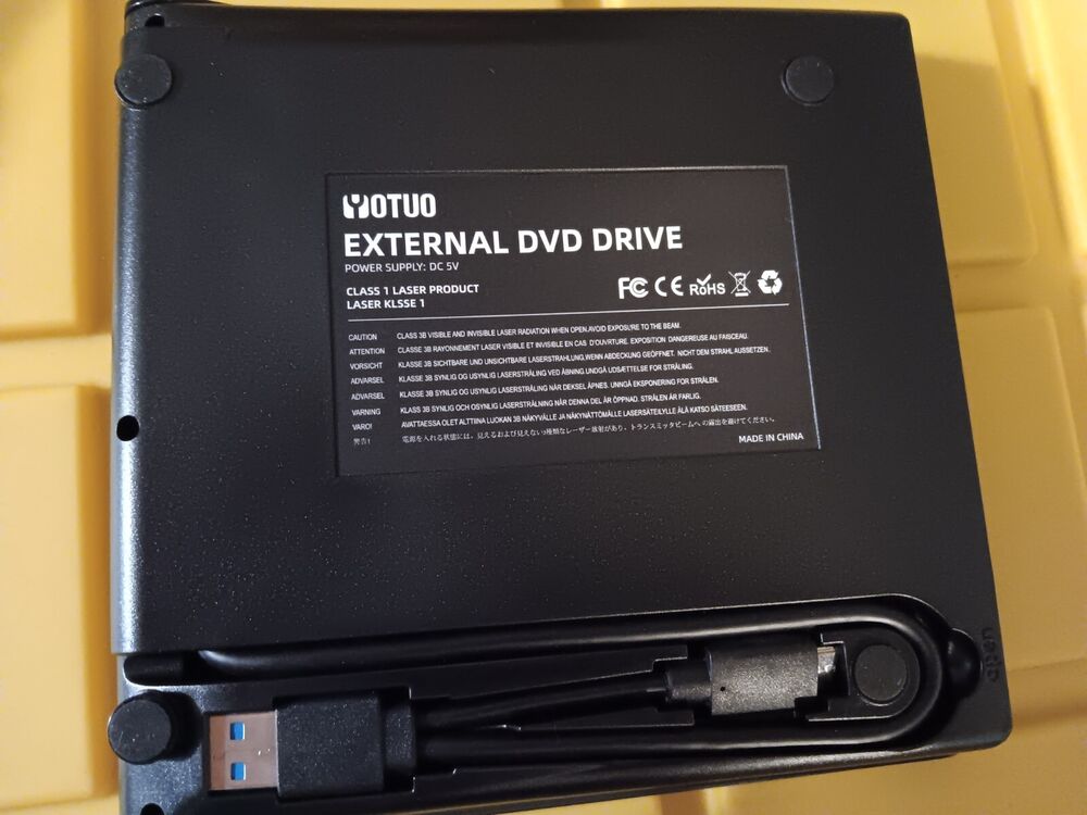 Portable CD/DVD RW Burner with USB 3.0 and Type-C