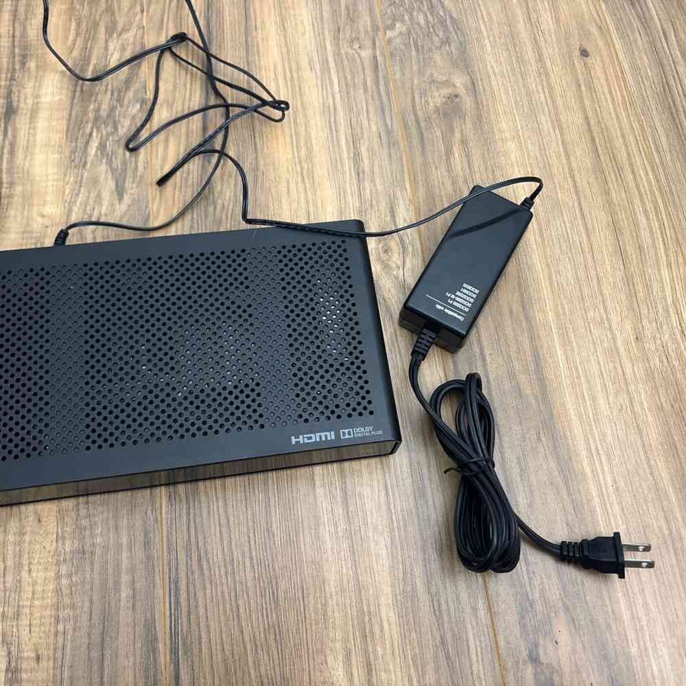 Arris DCX3220e Set-Top Box with Power Adapter and HDMI Cable
