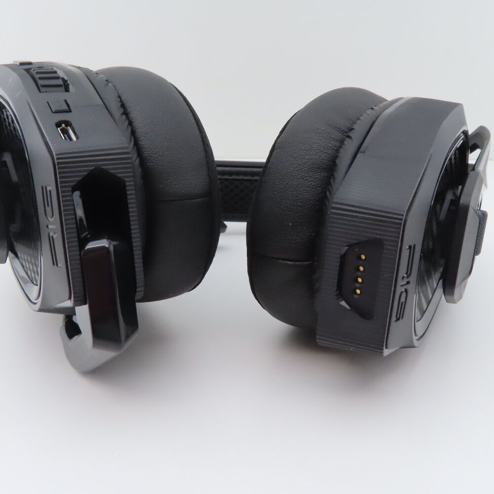 Plantronics RIG 800 Pro HX Wireless Gaming Headset with Base Station for Xbox, PS, and PC