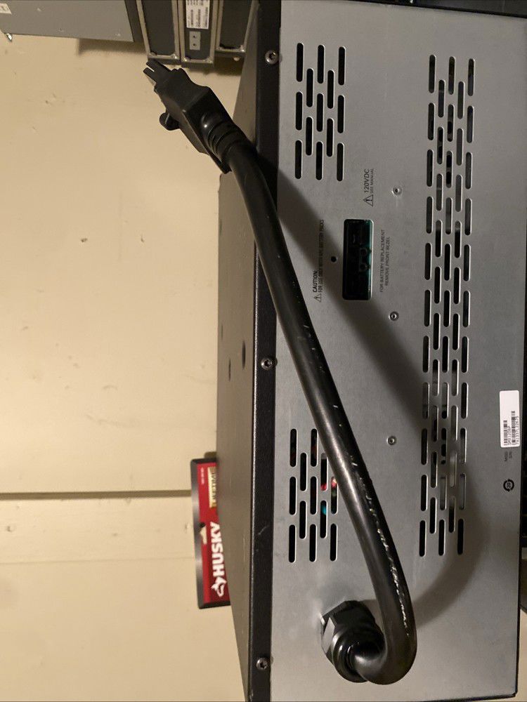 APC Smart-UPS X 120V External Battery Rack UPS SMX120BP