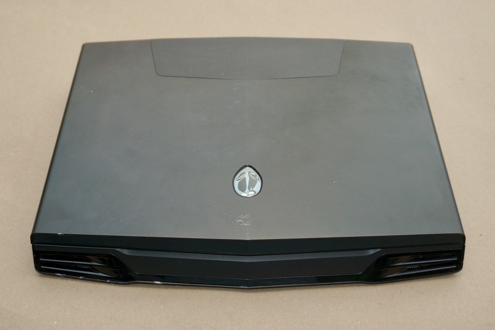 Alienware M17x R1 Gaming Laptop with GTX 280M SLI and 256GB SSD