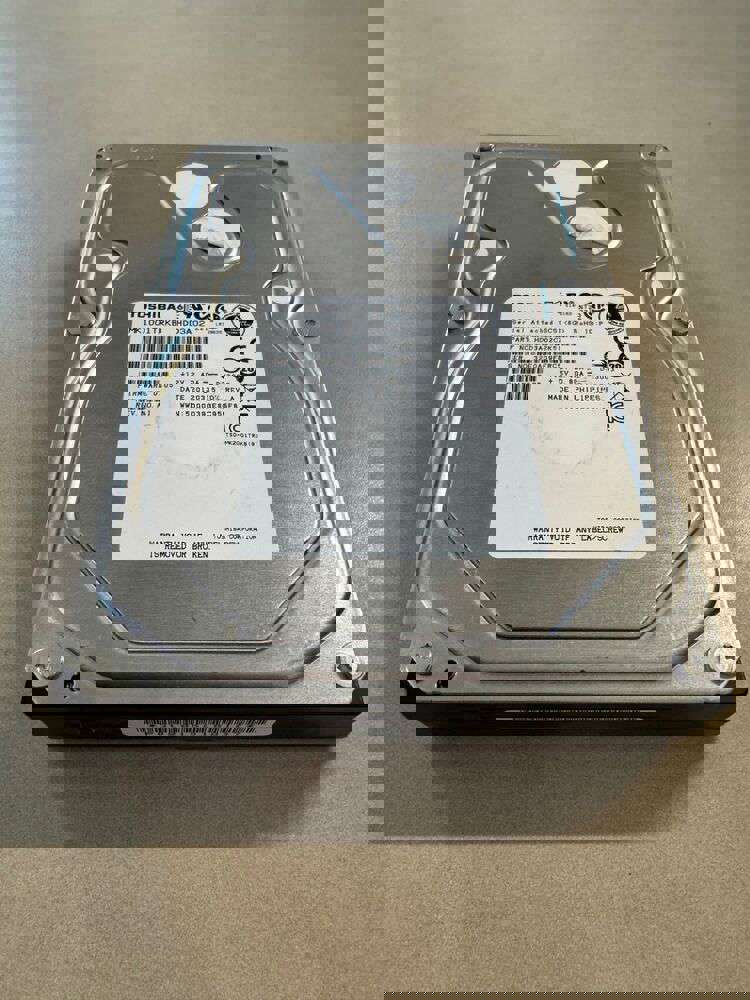 Lot of 4 Toshiba MK1001TRKB 1TB SAS Server Hard Drives